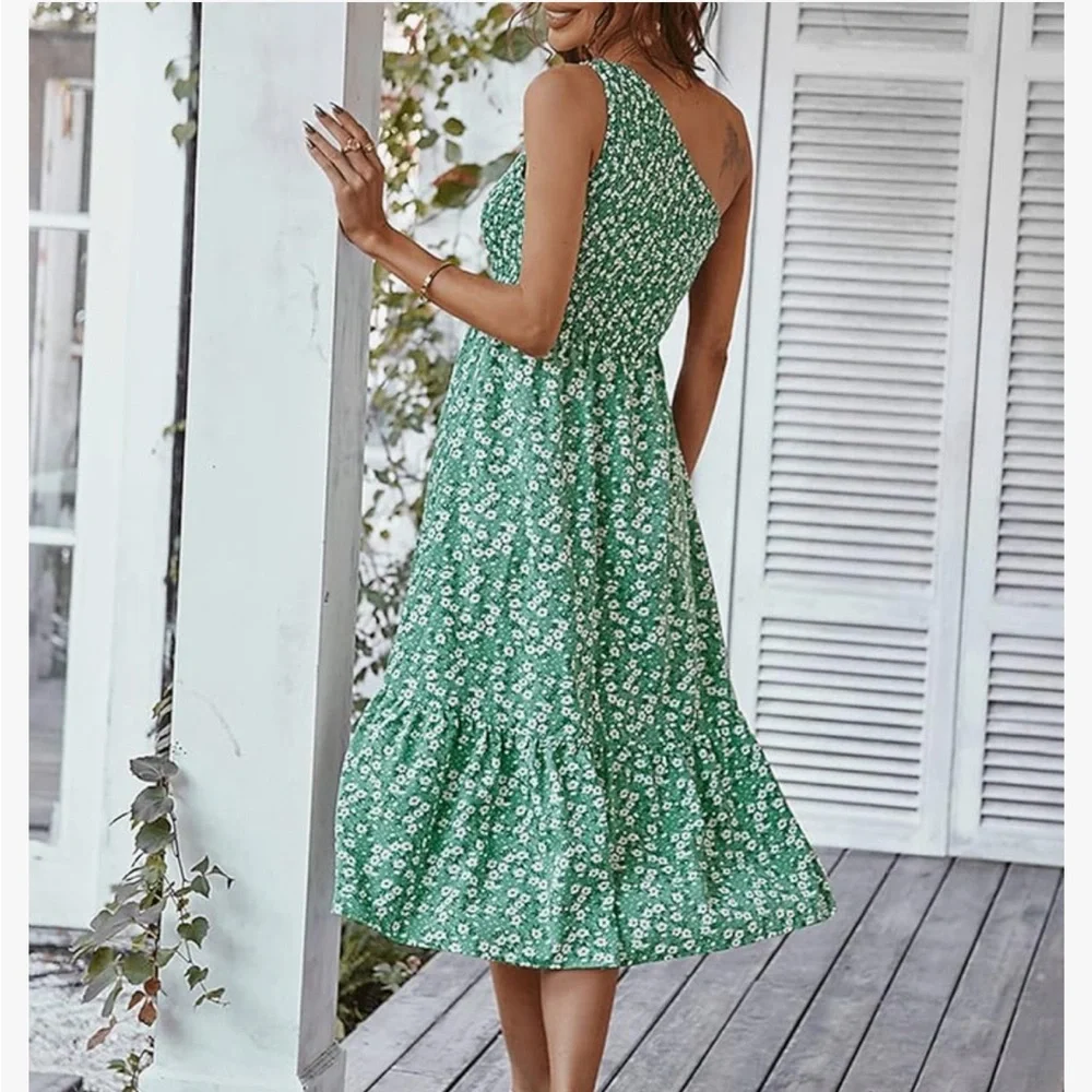 Green Floral Women's Dress - Picture 5 of 9